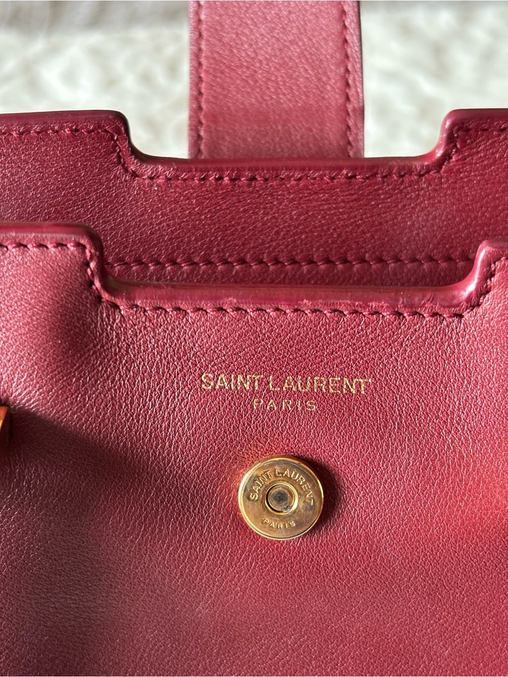 Saint Laurent Cabas in Wine/Gold - Picture 8 of 14